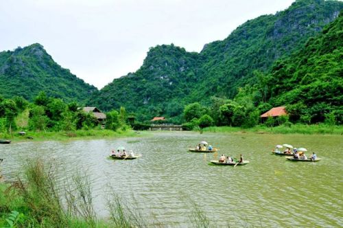 những điểm đến đốn tim du khách ở cố đô Hoa Lư